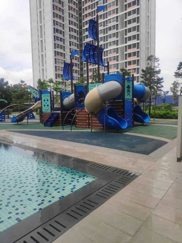 Happy Family Horizon Suite - Near Xiamen-Klia Netflix Kampong Melot Eksteriør bilde